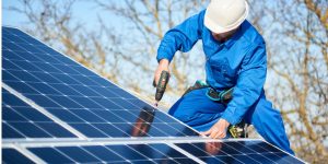 Installation Maintenance Panneaux Solaires Photovoltaïques à La Chapelle-Haute-Grue